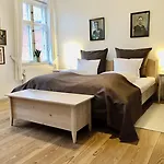 Brodremenighedens Hotel, Bw Signature Collection Hotel 3*