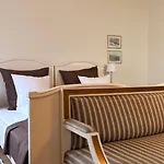 Brodremenighedens Hotel, Bw Signature Collection 크리스티안스펠