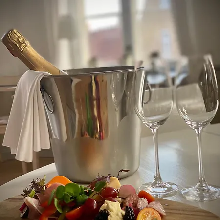 Hotel Brødremenighedens 3*