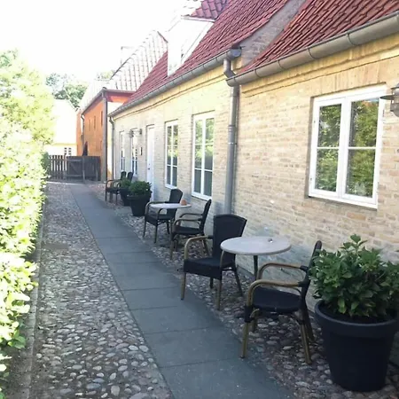Hotel Brødremenighedens 3*