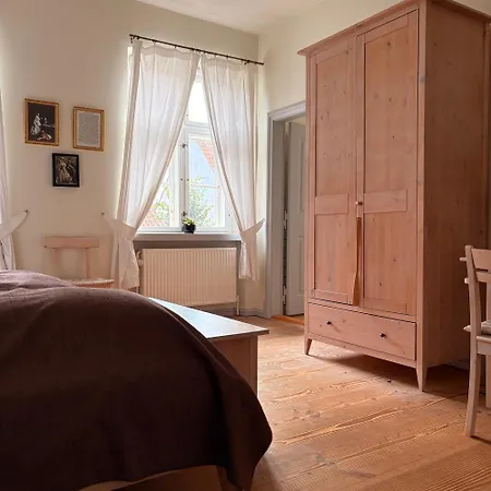 Brodremenighedens 3*