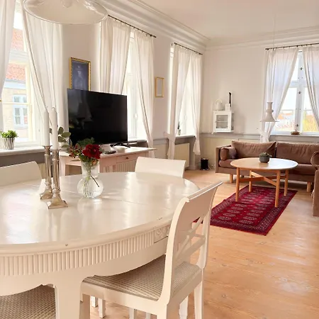 Brodremenighedens 3*