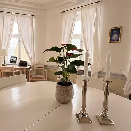 Brødremenighedens 3*