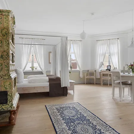 Brødremenighedens 3*