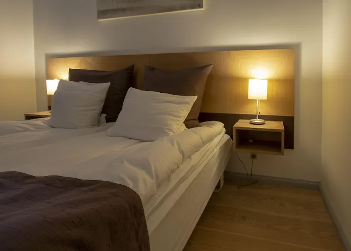 Brødremenighedens 3*