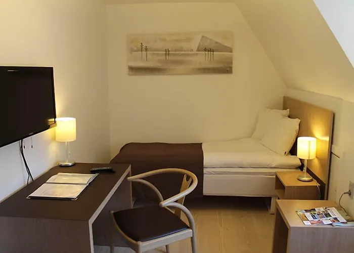 Brodremenighedens Hotel, Bw Signature Collection 3*