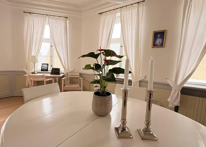 Brodremenighedens Hotel, Bw Signature Collection 3*